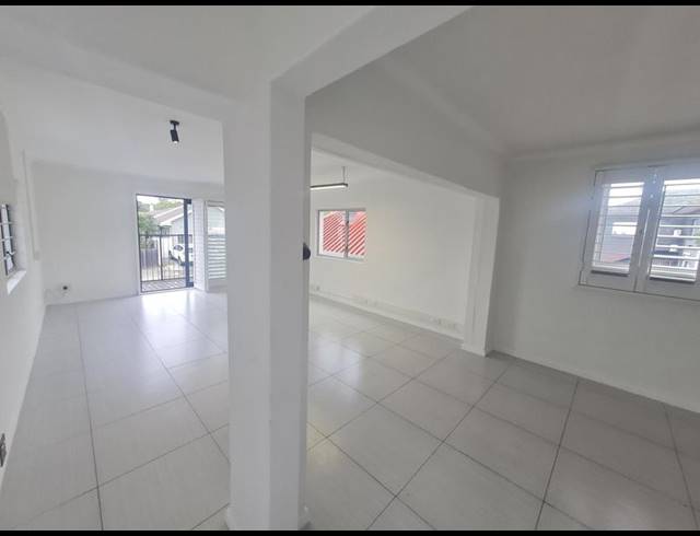 BUSINESS PROPERTY TO RENT IN AUDAS ESTATE